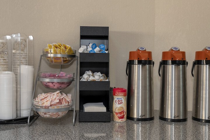 Breakfast/Coffee Service 34 of 35