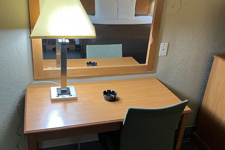 Room 39 of 50