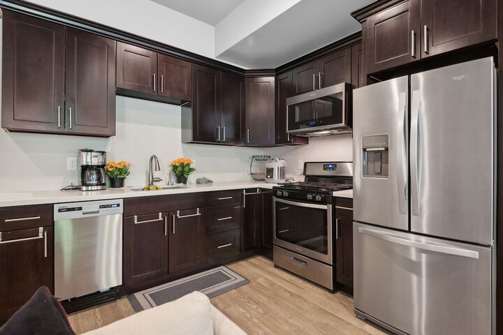 Cozy 1br Retreat in Sammamish 1 Bedroom Apts