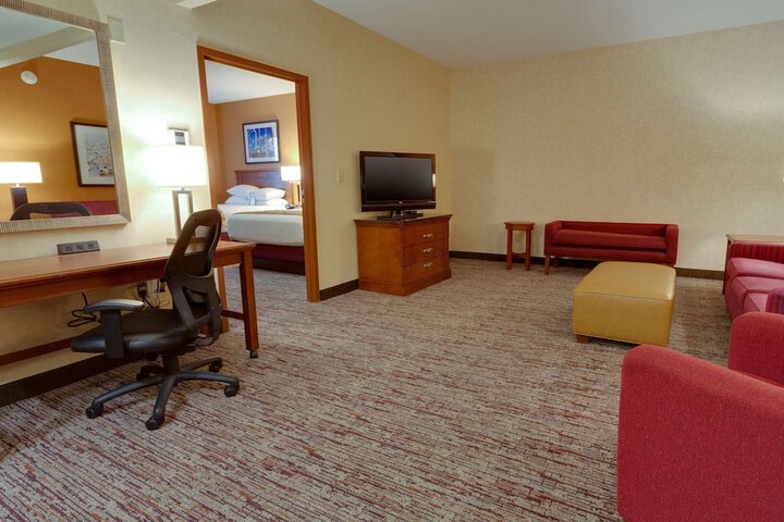 Room 13 of 44