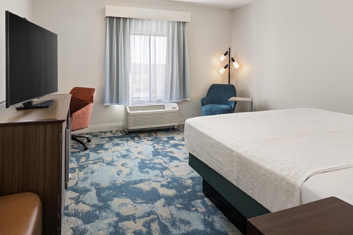 Hampton Inn Minneapolis-Roseville