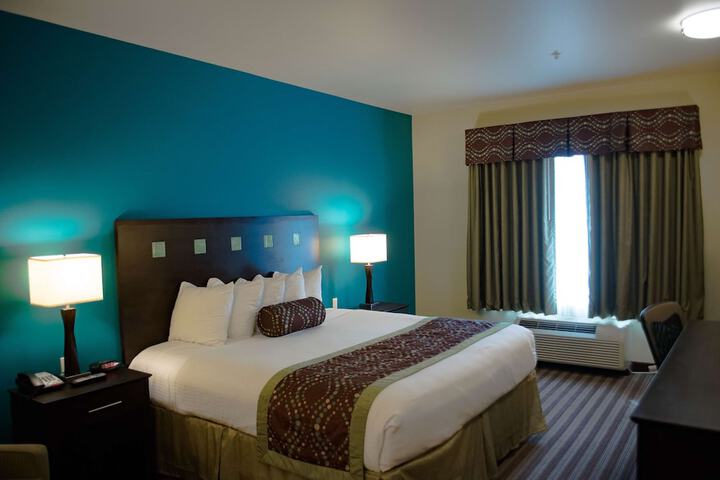 Room 13 of 26