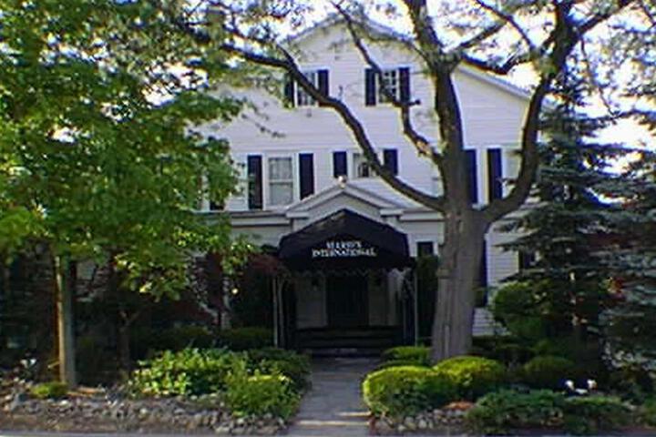 Marios International Spa Hotel & Restaurant