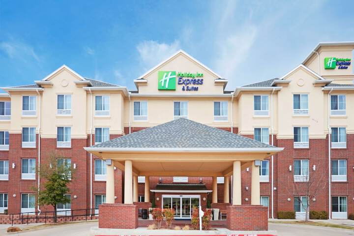 Hotel 5 of 51