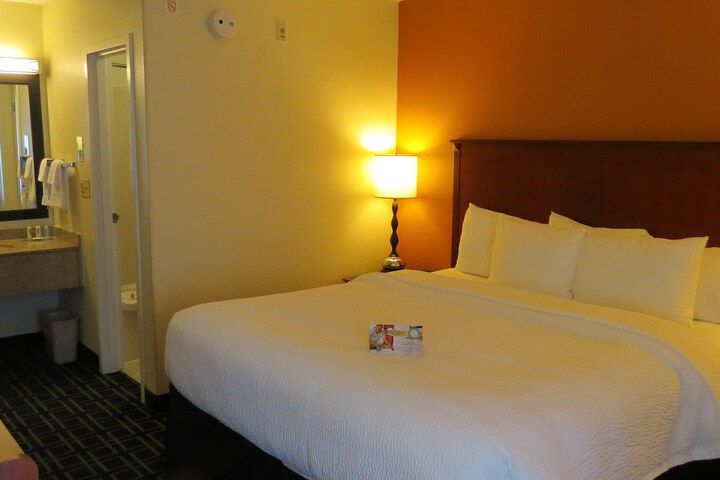 Quality Inn Cranberry Township
