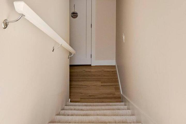 Victorias Family Oceanside Retreat brand new 2br basement