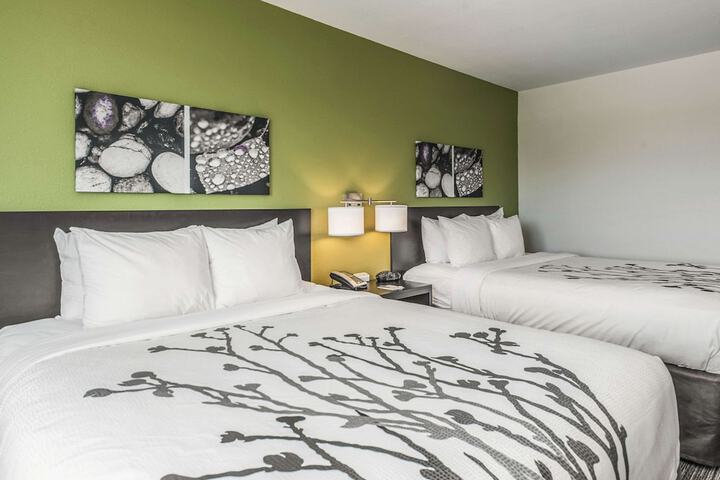 Room 16 of 41