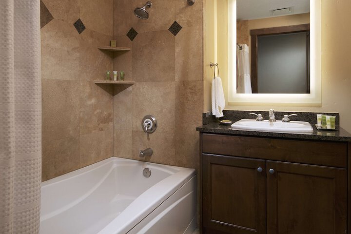 Room 30 of 58