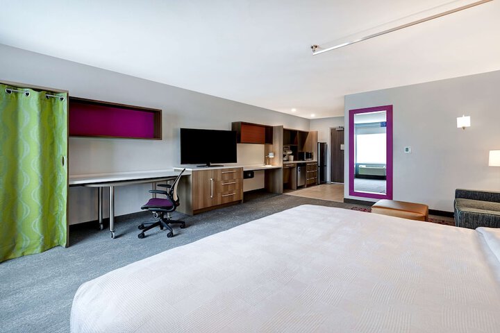 Room 31 of 48