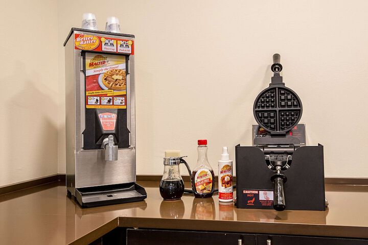 Breakfast/Coffee Service 27 of 41