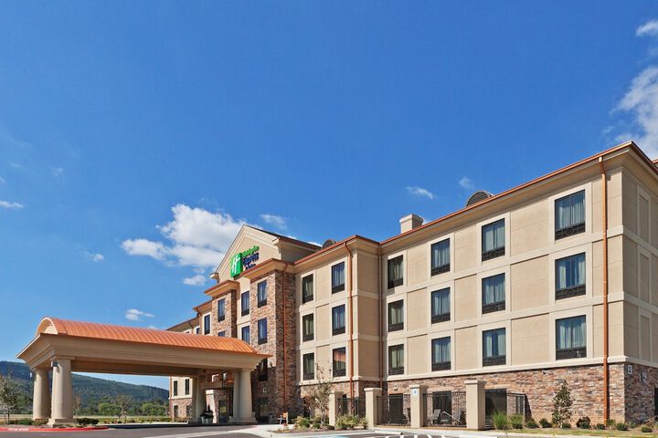 Hotel 3 of 24