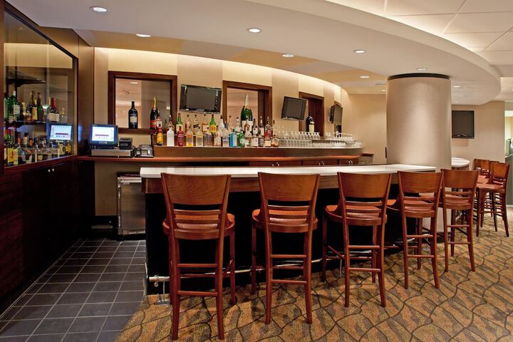 Holiday Inn Columbus Dwtn-Capitol Square by IHG