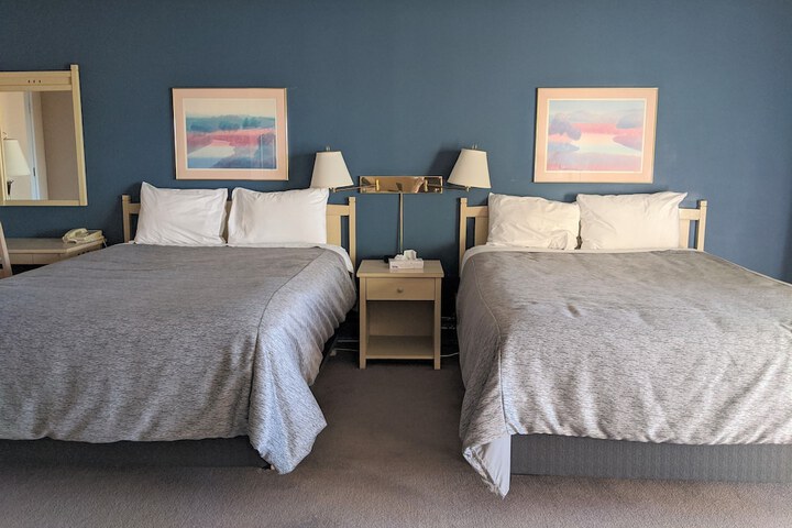 Room 21 of 33