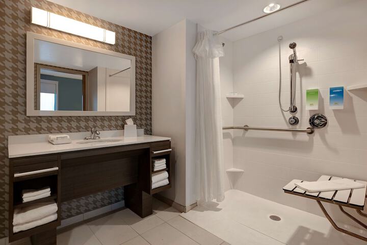 Room 25 of 56