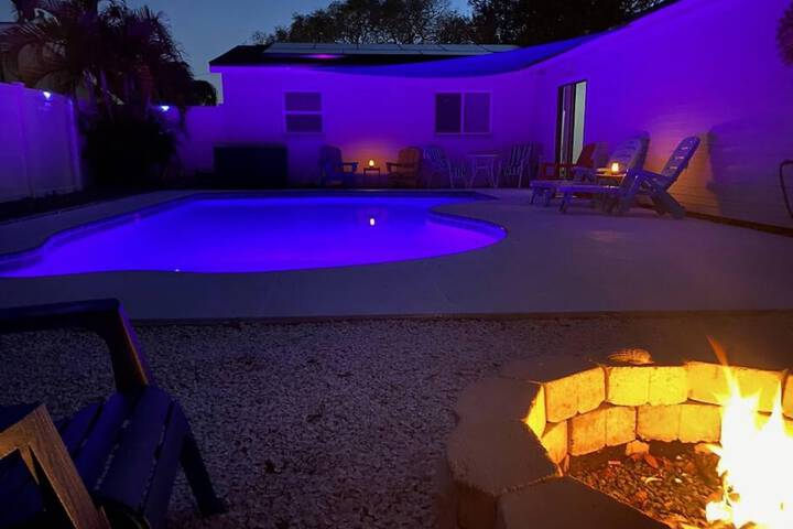 Heated Pool Close to St. Pete Tampa Pet Friendly
