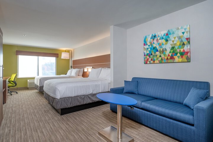 Room 14 of 49