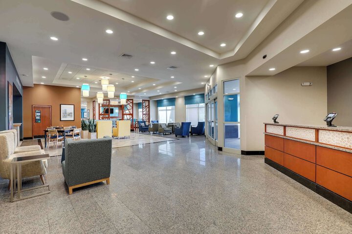 Hotel Interior 14 of 74