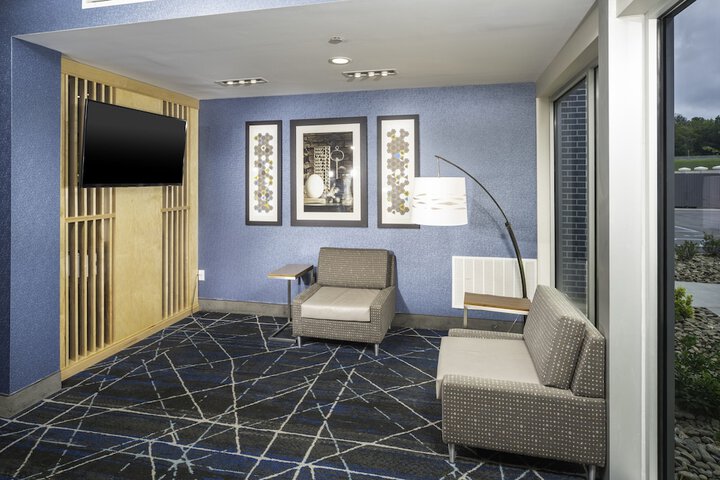Hotel 4 of 81