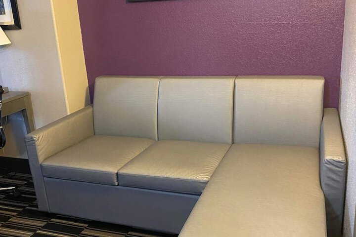 La Quinta Inn & Suites by Wyndham Ada