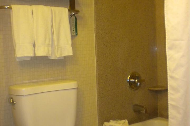 Room 15 of 46