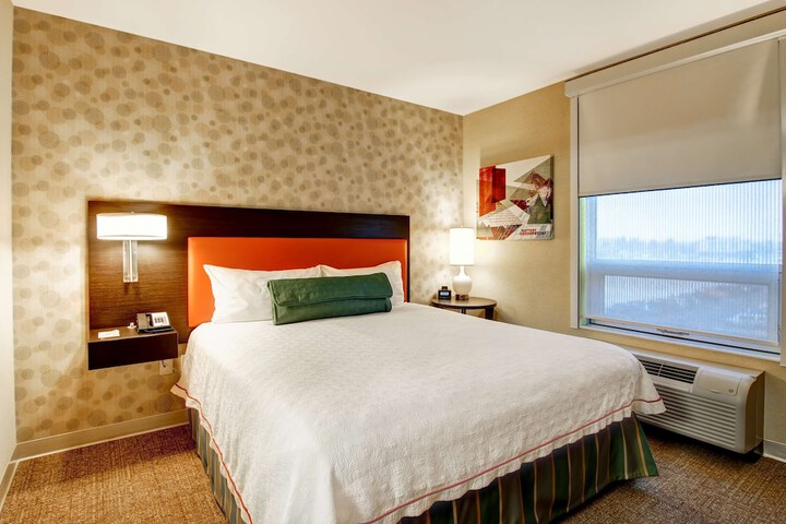 Room 21 of 54