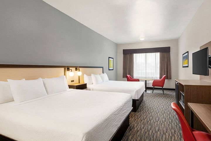 Ramada by Wyndham Marina