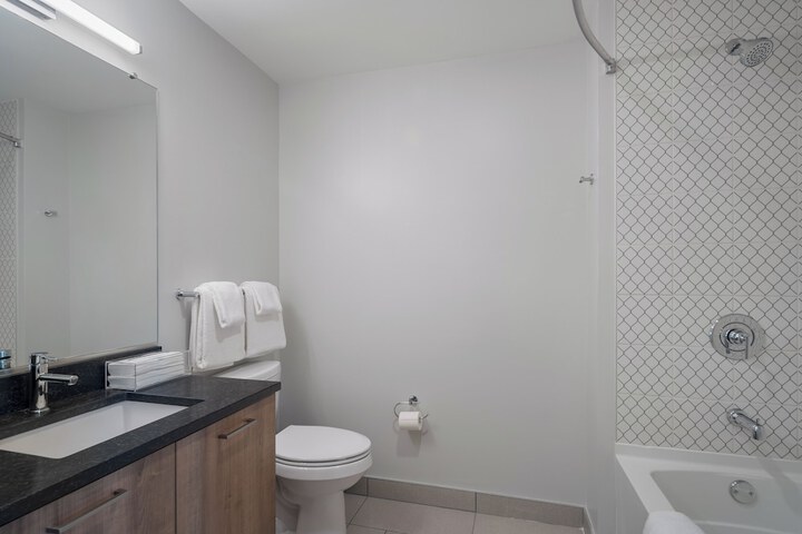 Hyatus Designer Residences Somerville
