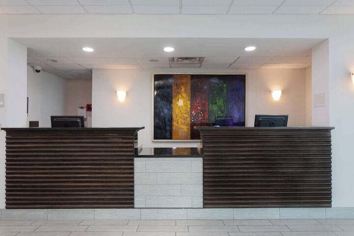 Hotel Interior 13 of 38