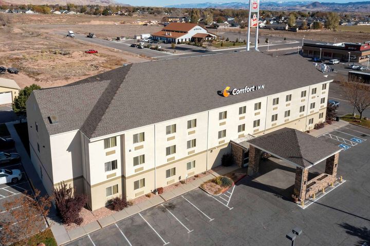 Hotel 9 of 61