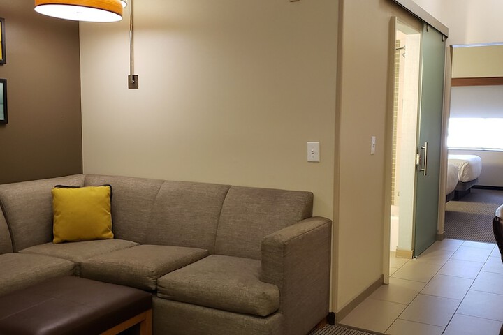 Room 9 of 47