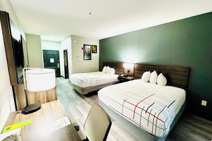 La Quinta Inn & Suites by Wyndham Rome