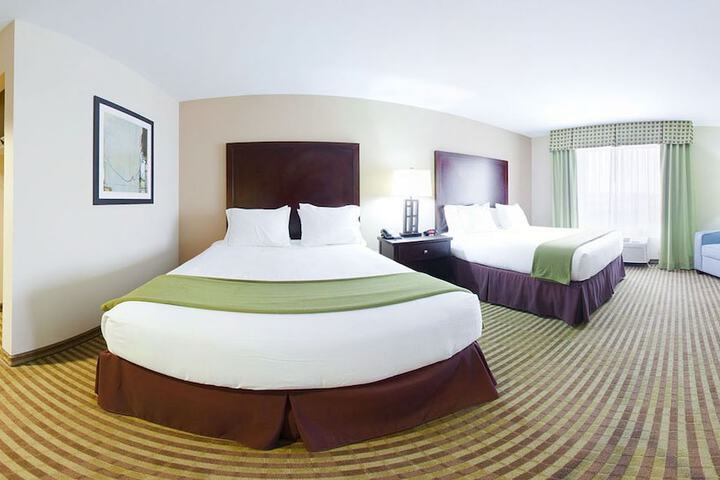 Room 2 of 14