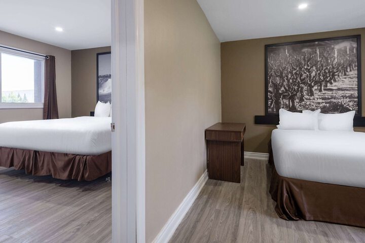 Room 29 of 42
