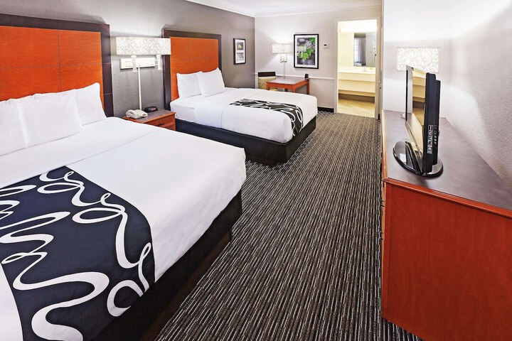Room 39 of 102
