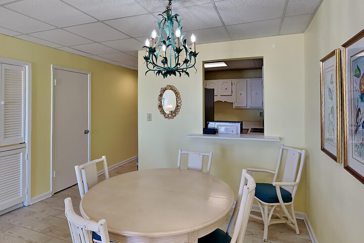 Room 44 of 104