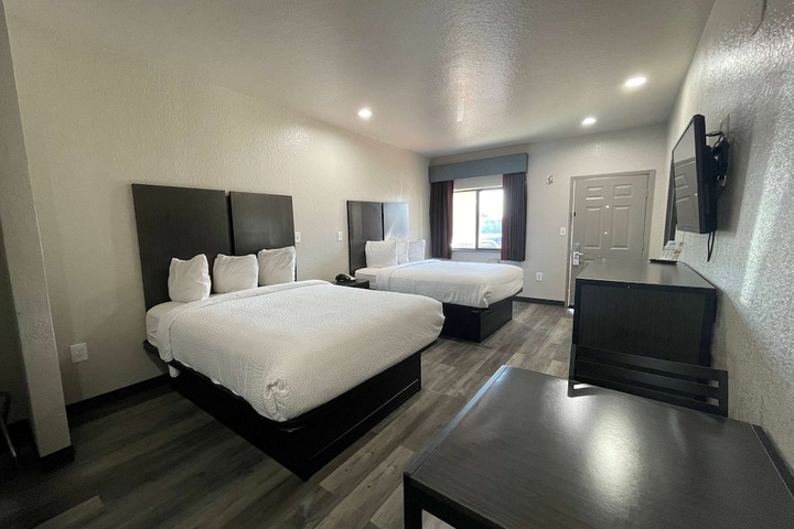 Days Inn by Wyndham Dickinson TX