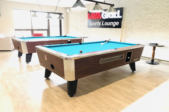 Lounge 41 of 55