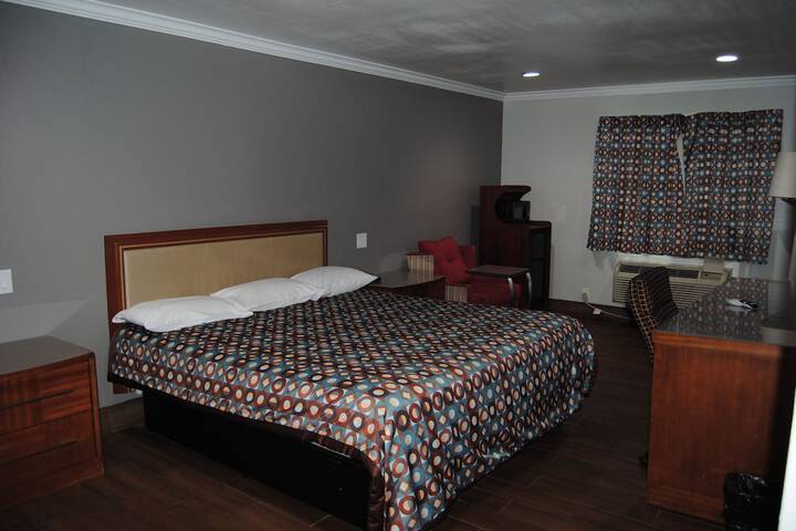 Room 39 of 69