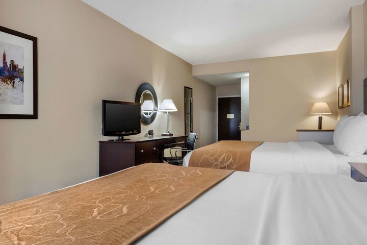 Room 33 of 50