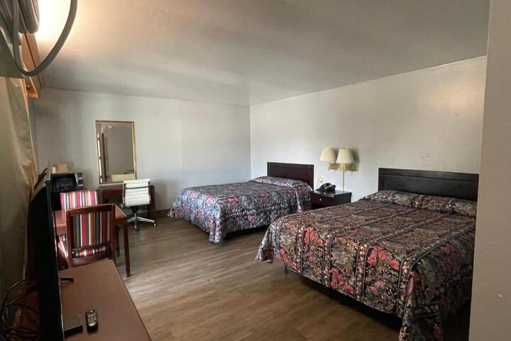 Executive Inn