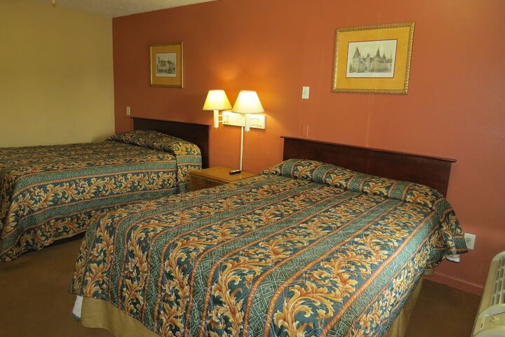 First Western Inn Caseyville