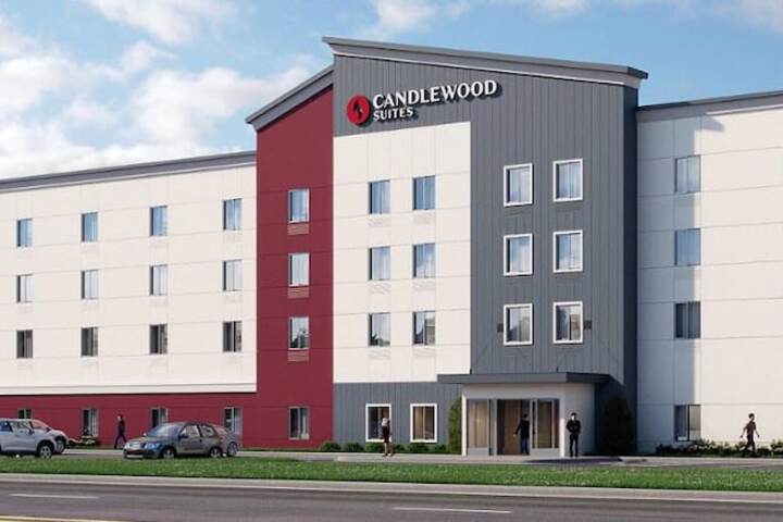 Hotel 3 of 28