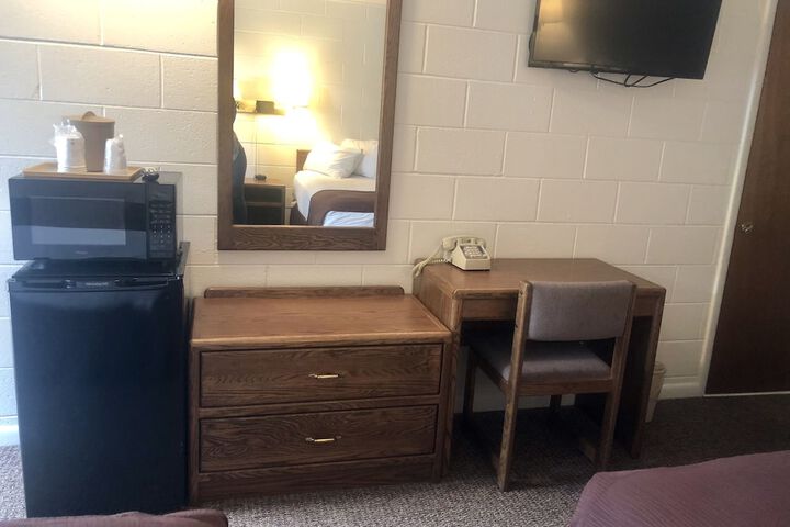 Room 14 of 20