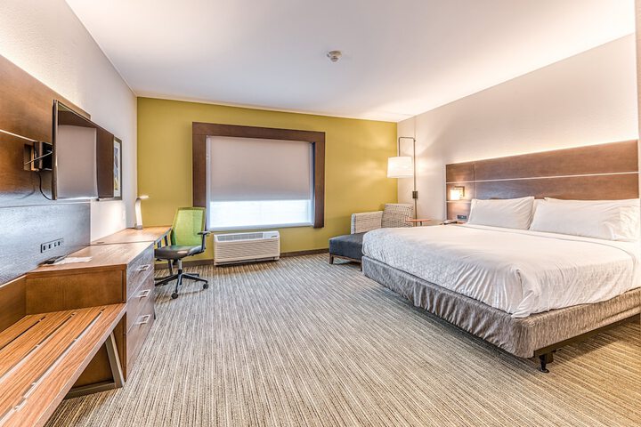 Room 41 of 53