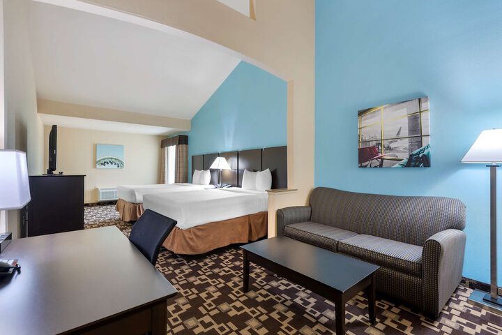 Best Western Plus Arlington North Hotel & Suites