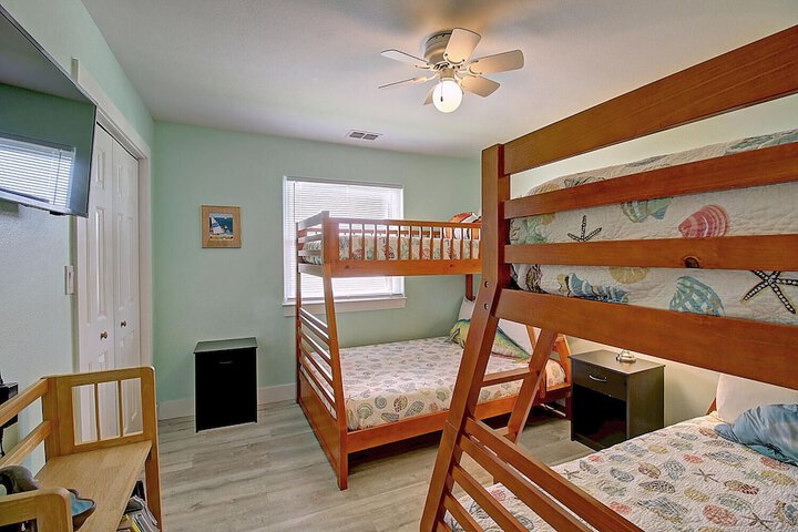 Room 30 of 50