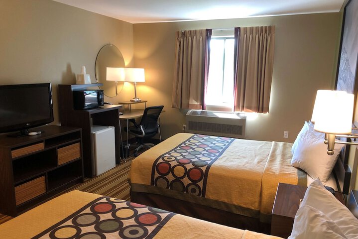Room 11 of 31