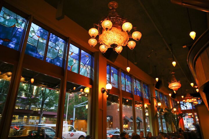 Dining 52 of 98