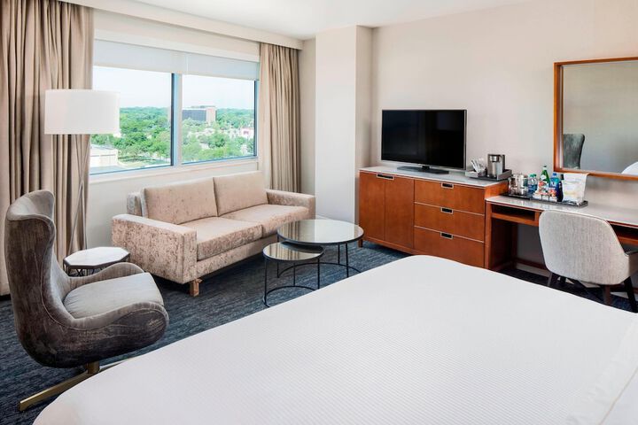 Room 36 of 135