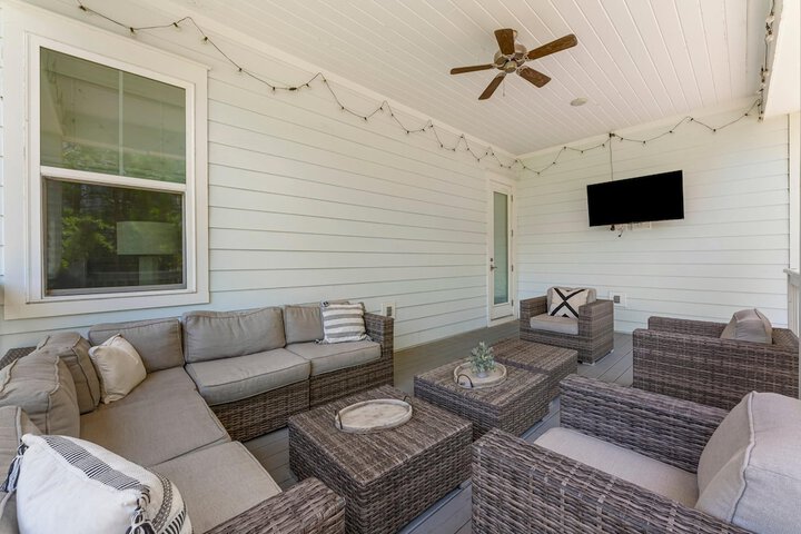 Prominence on 30A by Panhandle Getaways
